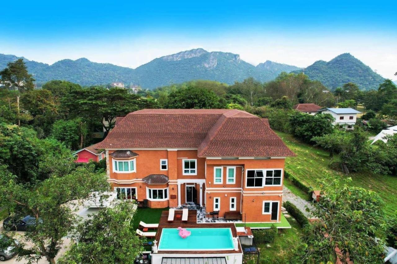 Chateau De Luxi Khao Yai - ชาโตว์ เดอ ลูซี่ เขาใหญ่ Villa Mu Si Luaran gambar